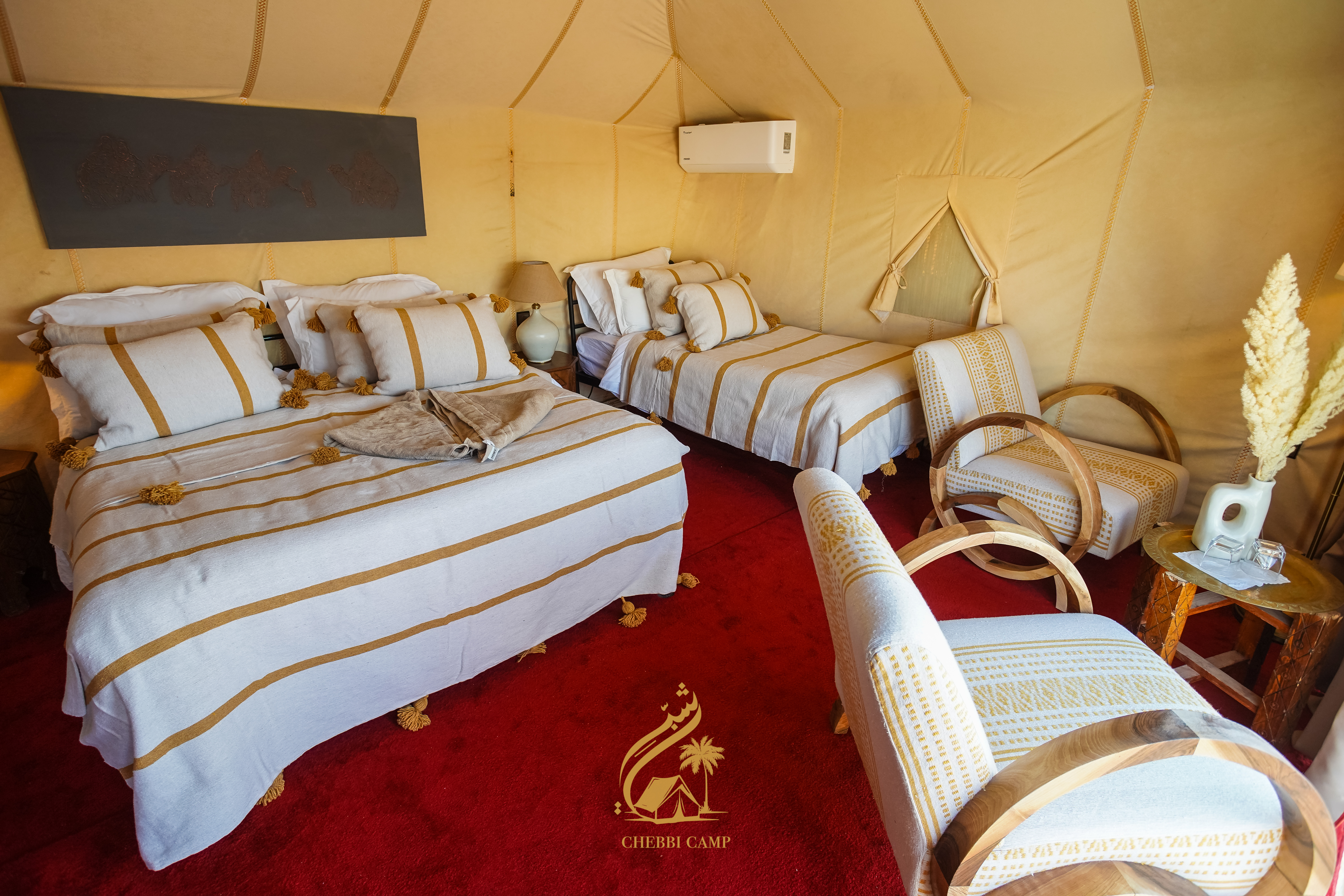 Tent 03