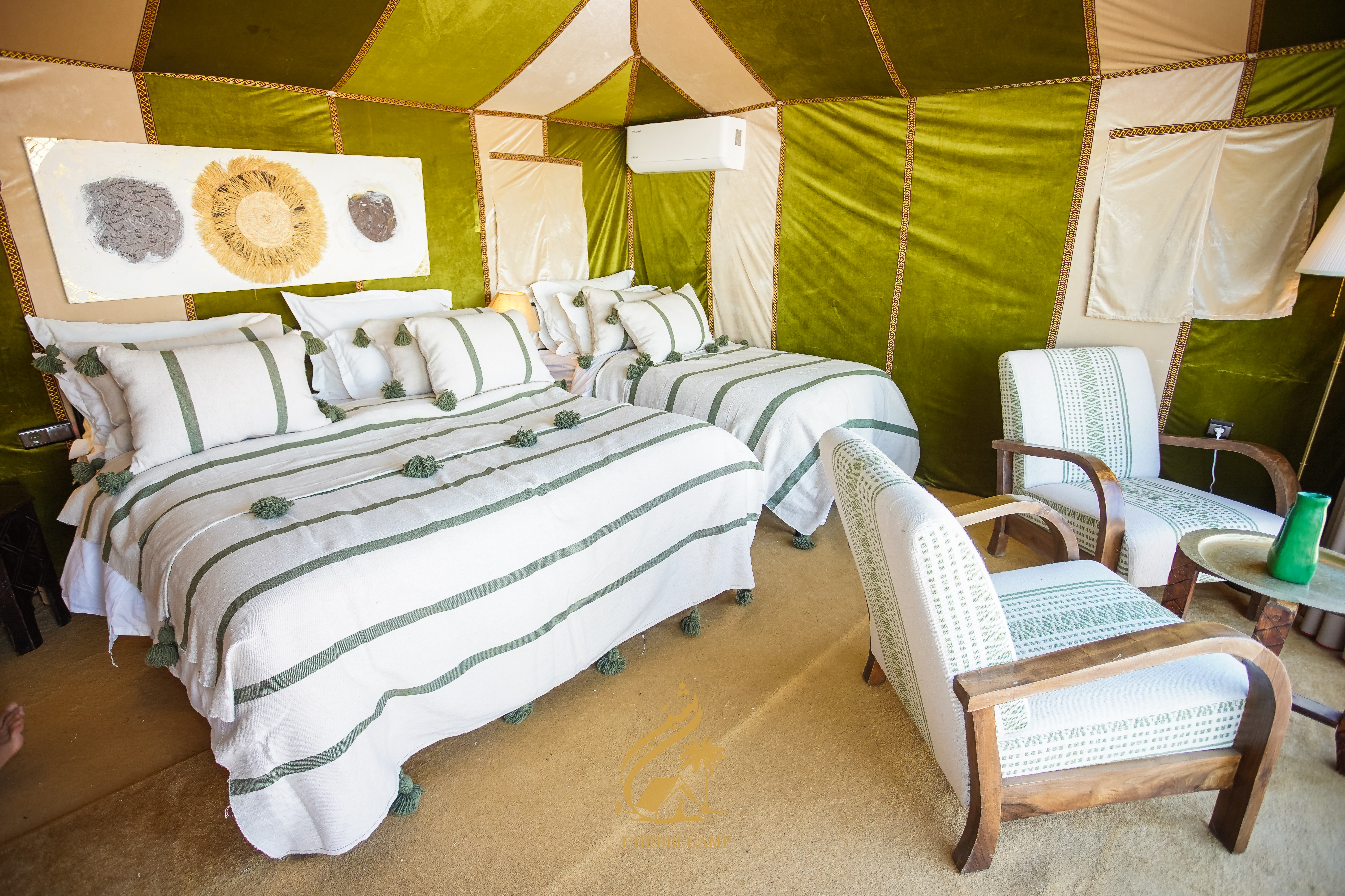 Tent 06
